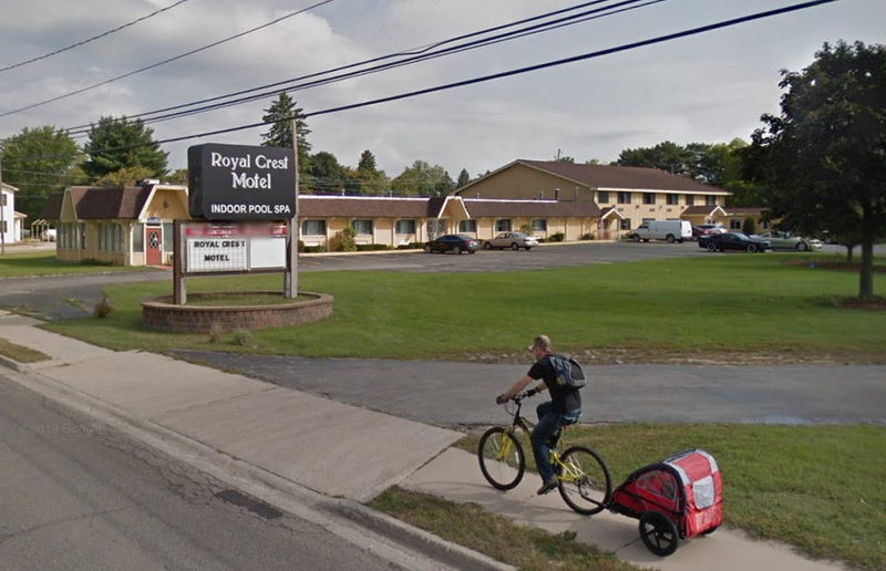 Gay-Sego Motel (Royal Crest Motel) - 2016 Street View Royal Crest